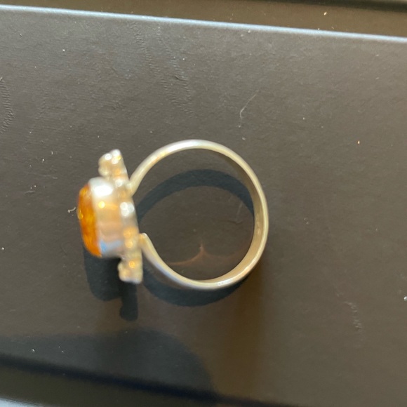 925 Amber sterling silver ring size 9 - Picture 3 of 3